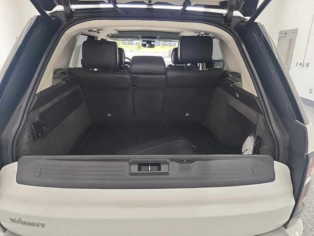 used 2020 Land Rover Range Rover car, priced at $39,331