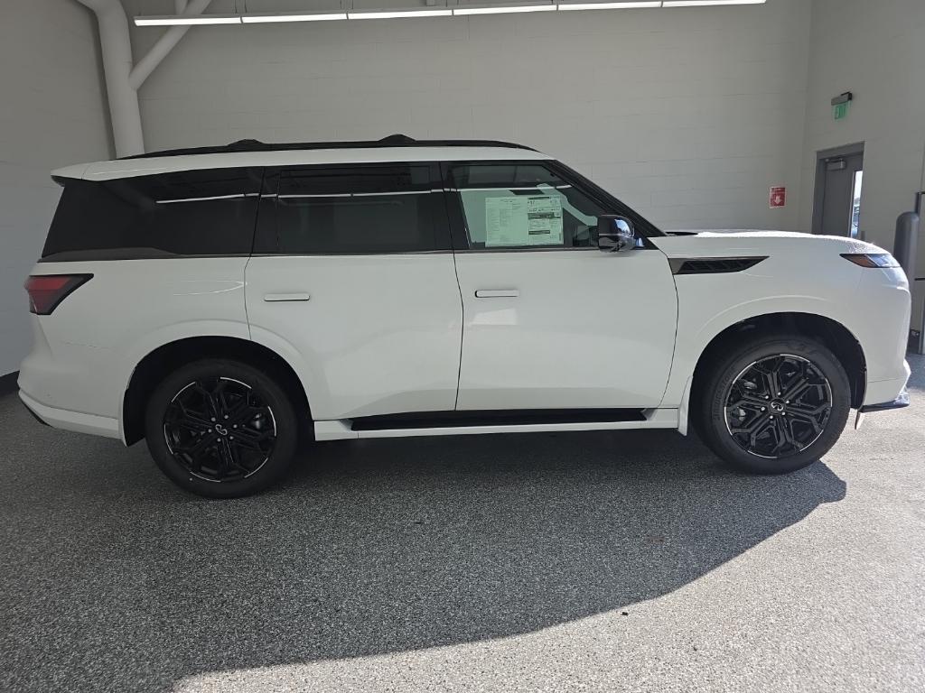 new 2026 INFINITI QX80 car, priced at $92,484