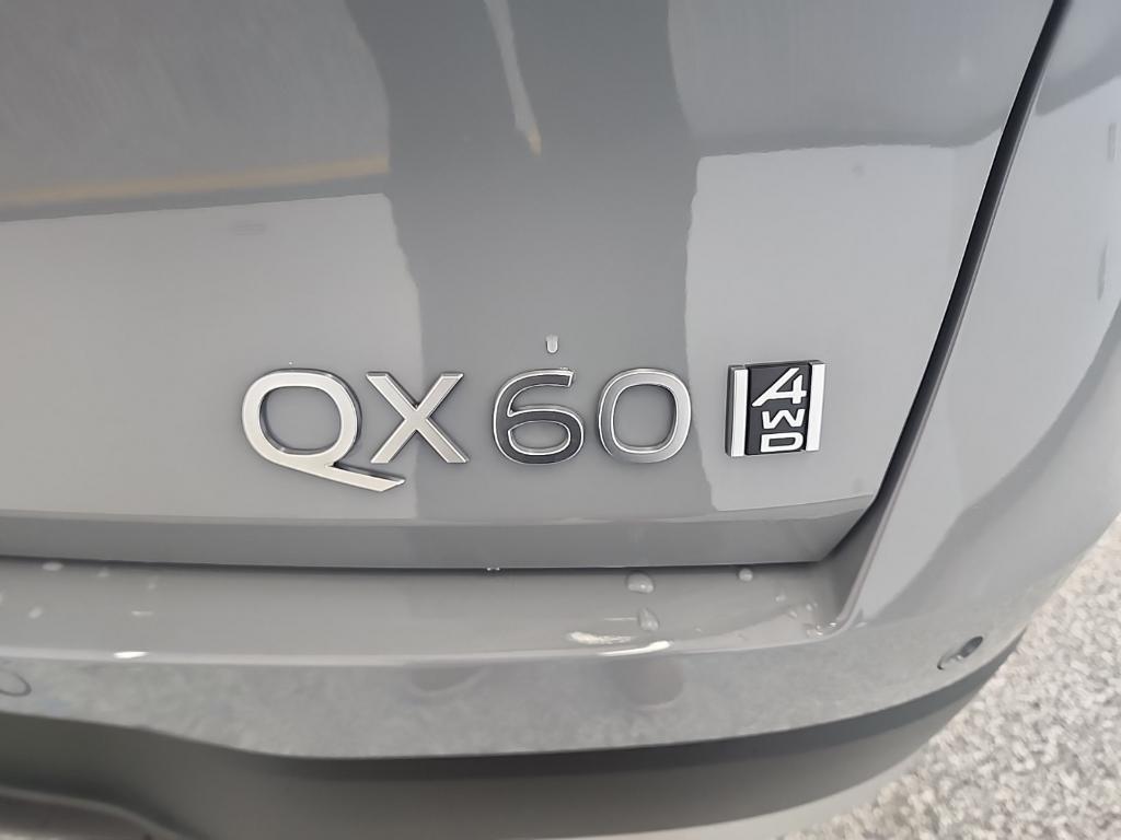 new 2026 INFINITI QX60 car, priced at $57,285
