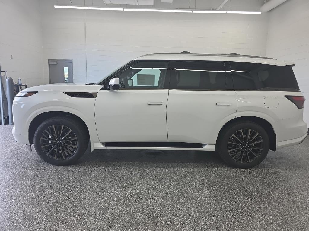 new 2026 INFINITI QX80 car, priced at $105,075