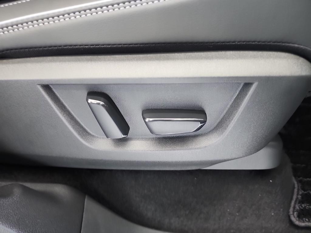 new 2026 INFINITI QX80 car, priced at $102,712