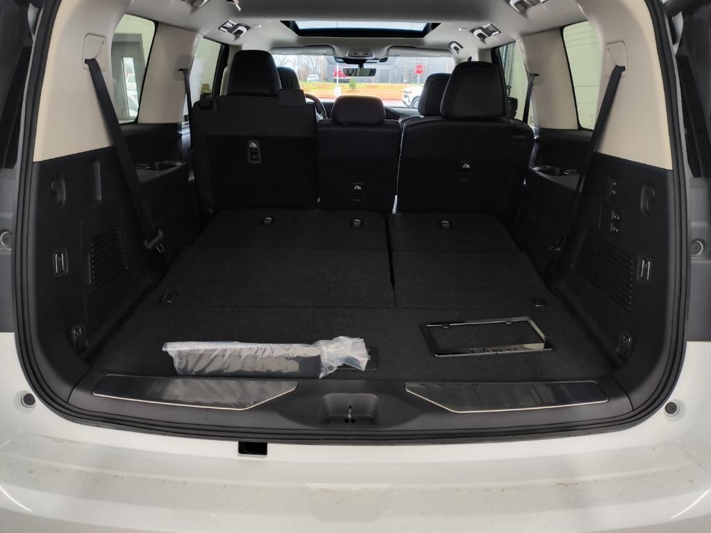 new 2025 INFINITI QX80 car, priced at $89,100