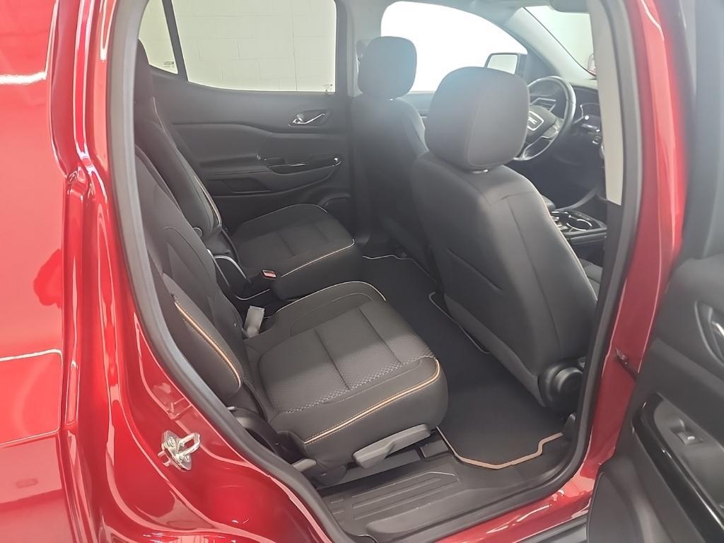 used 2022 GMC Acadia car, priced at $31,188