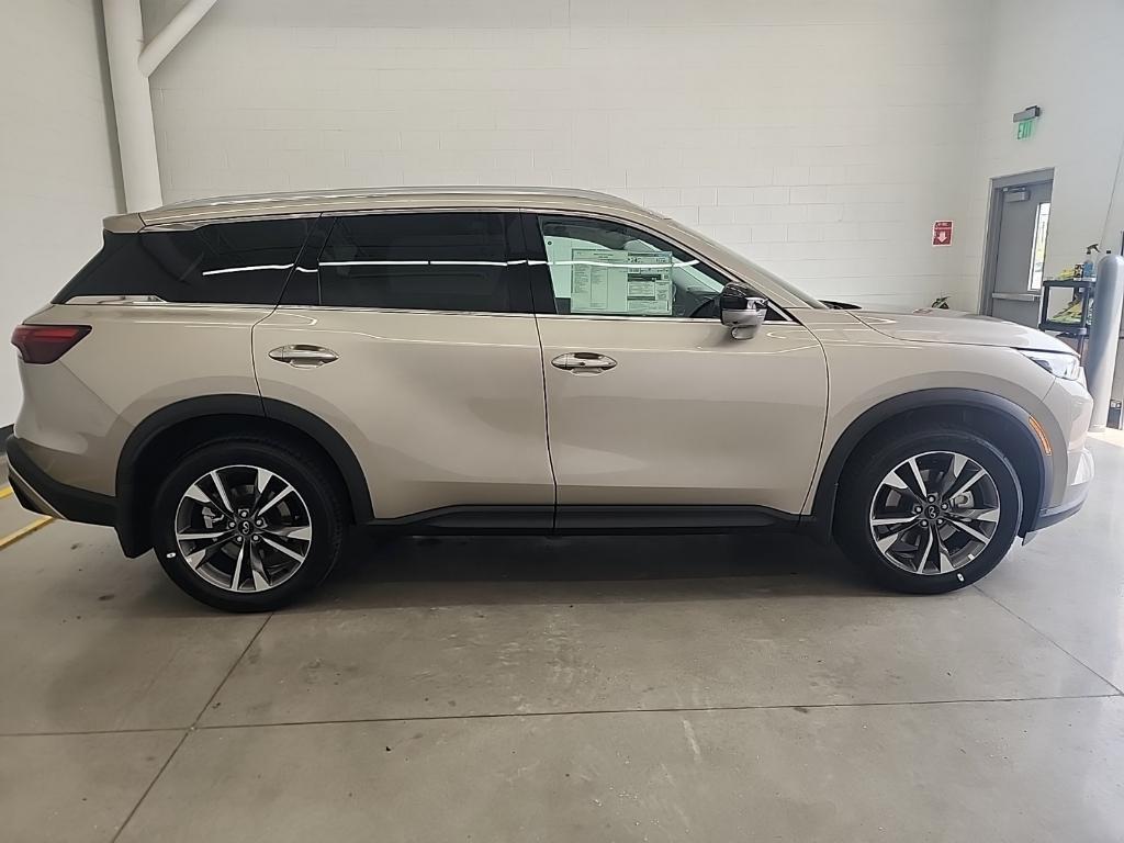 new 2025 INFINITI QX60 car, priced at $56,174