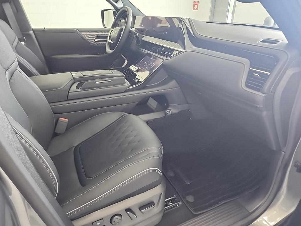 new 2026 INFINITI QX80 car, priced at $114,403