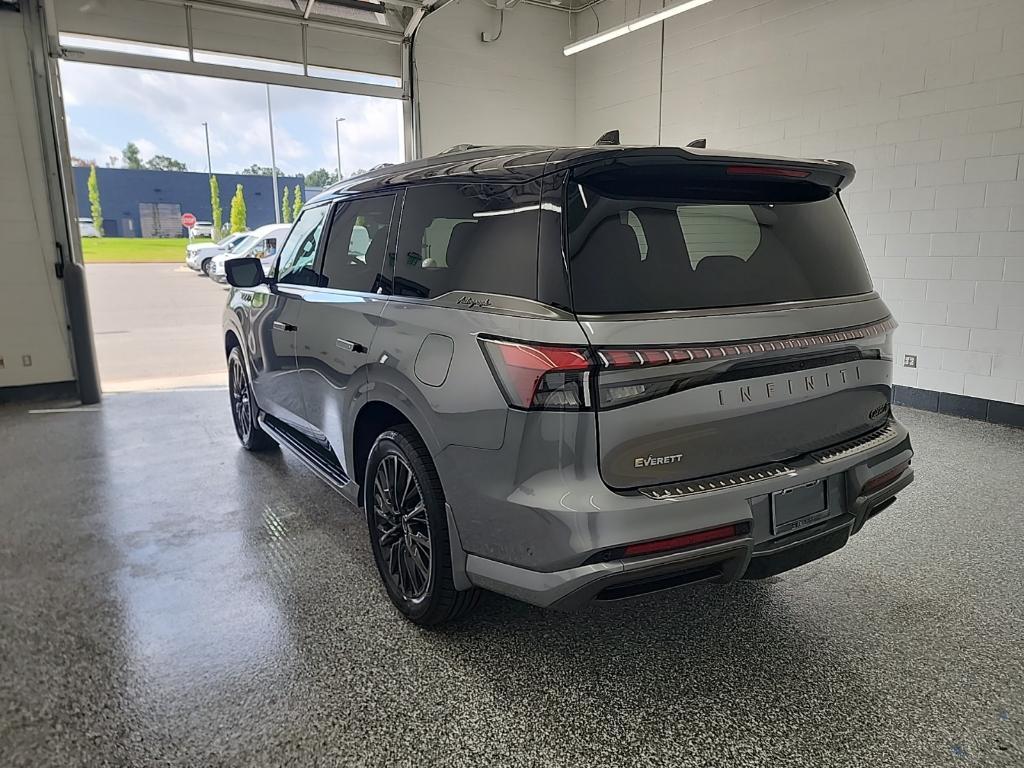 new 2026 INFINITI QX80 car, priced at $114,403
