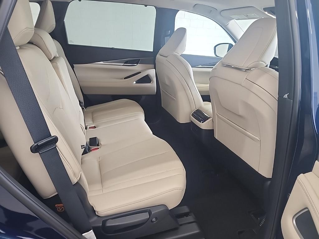 new 2025 INFINITI QX60 car, priced at $56,174