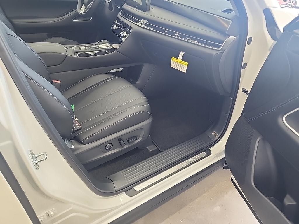 new 2025 INFINITI QX60 car, priced at $56,174