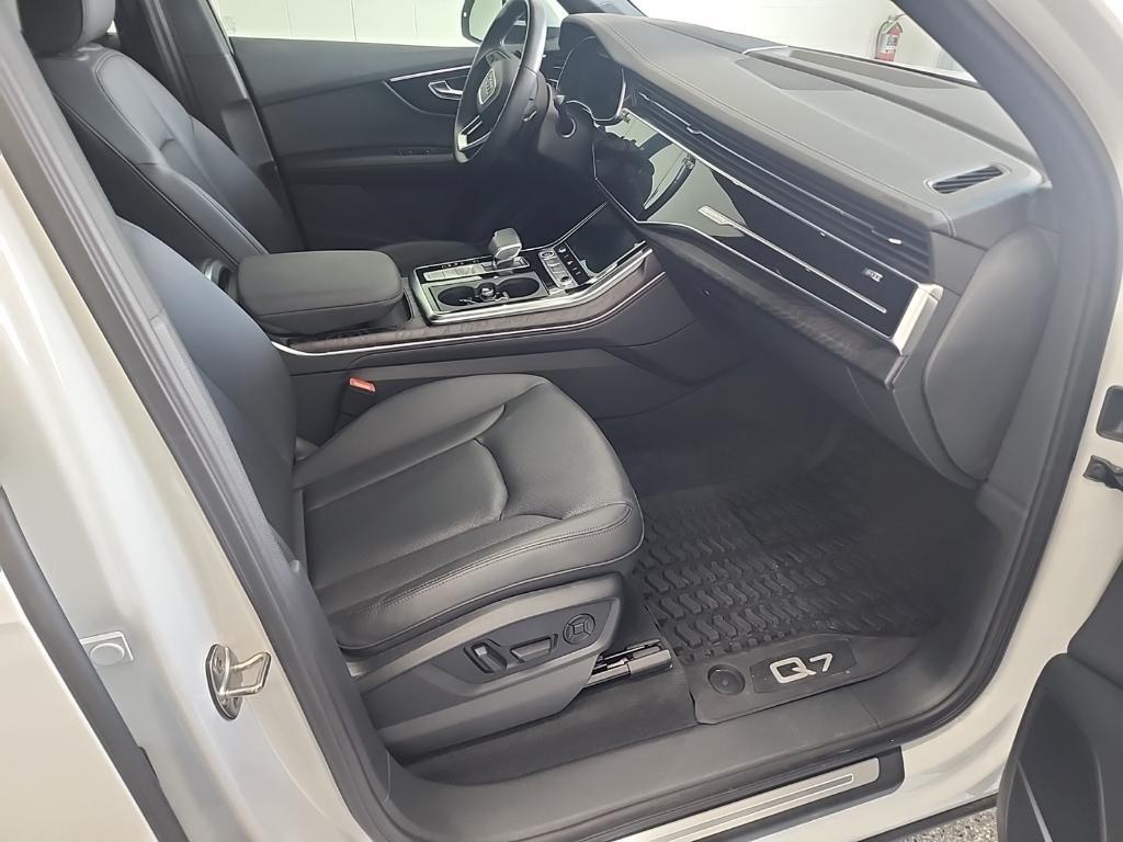 used 2024 Audi Q7 car, priced at $57,984