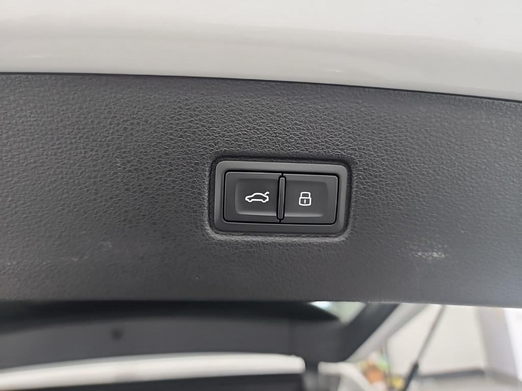 used 2024 Audi Q7 car, priced at $57,984