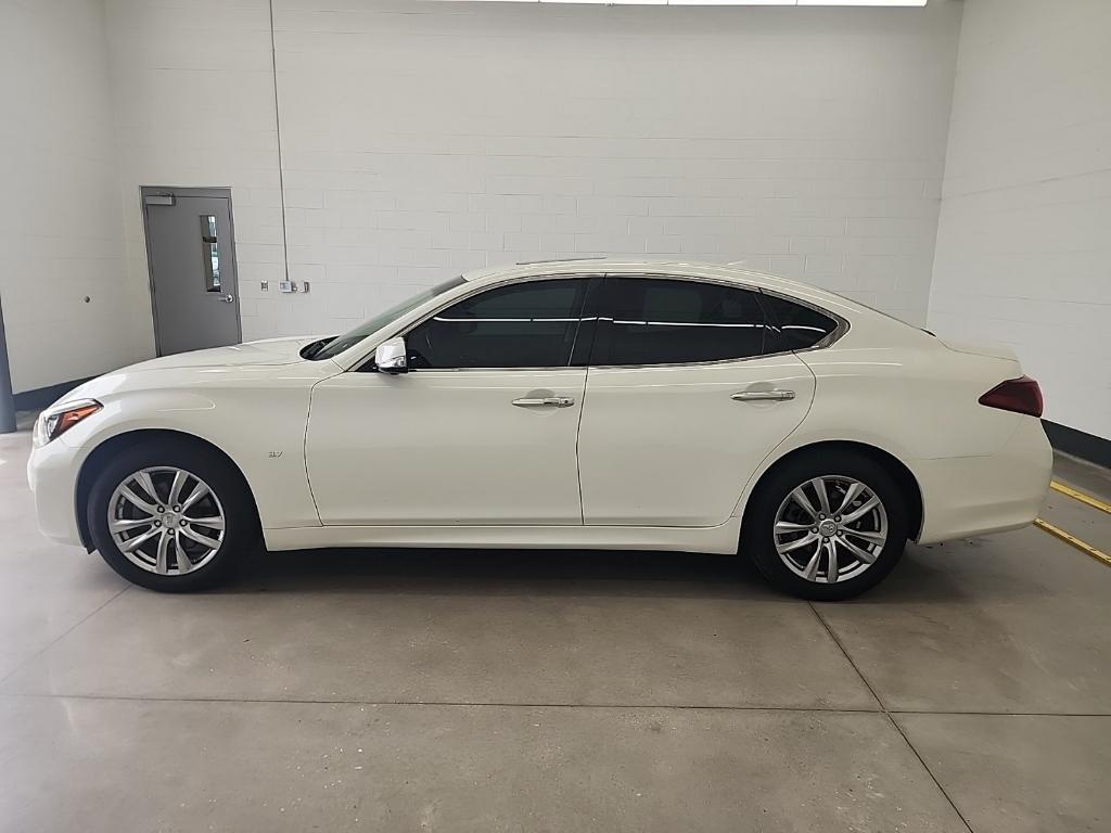 used 2017 INFINITI Q70 car, priced at $18,995