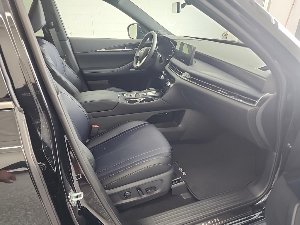new 2026 INFINITI QX60 car, priced at $59,567