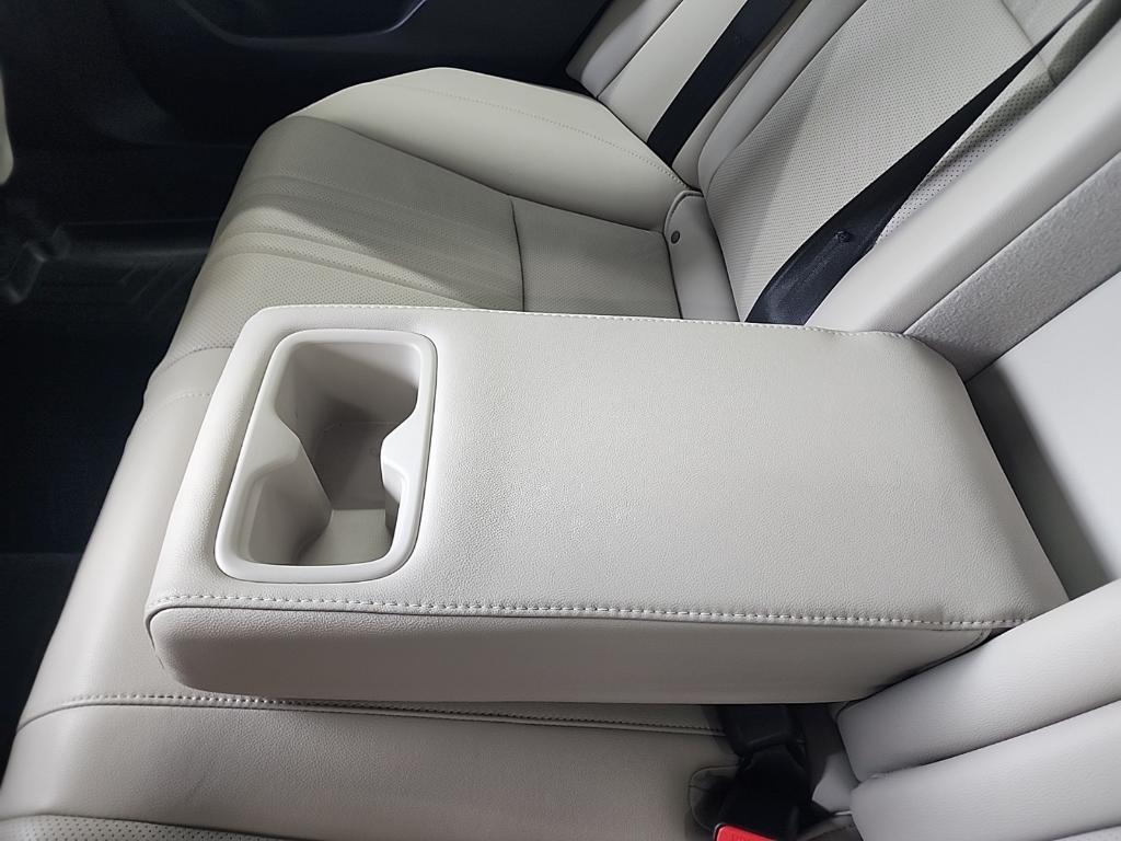 used 2022 Honda Accord Hybrid car, priced at $27,500