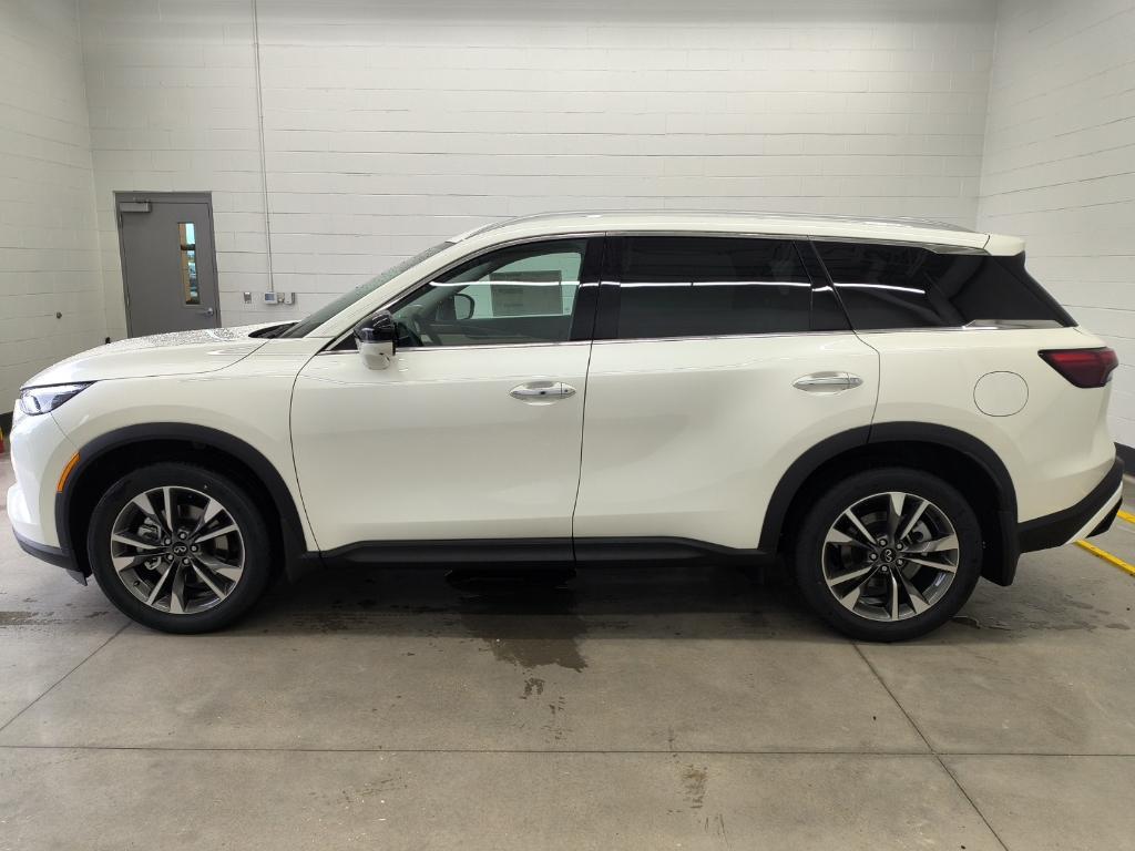 new 2025 INFINITI QX60 car, priced at $59,114
