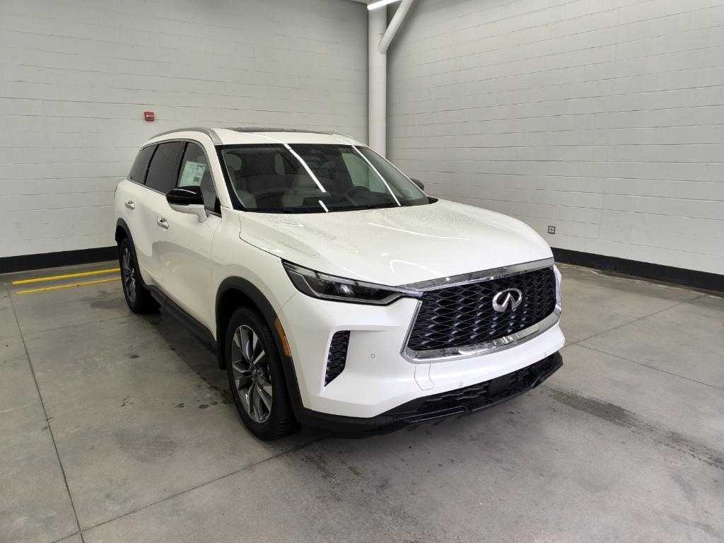 new 2025 INFINITI QX60 car, priced at $59,114