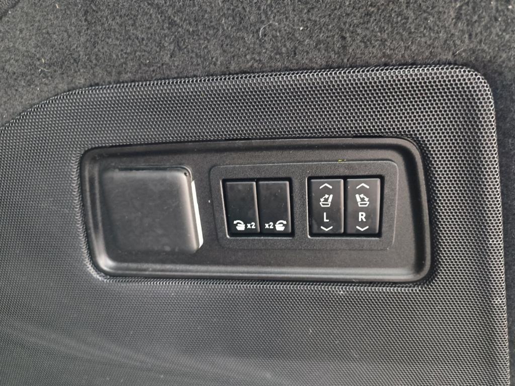 used 2021 Cadillac Escalade car, priced at $63,998