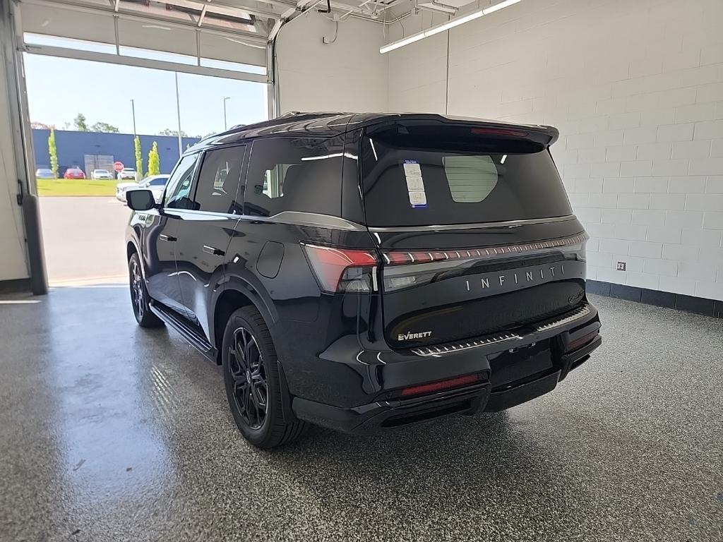 new 2026 INFINITI QX80 car, priced at $101,758