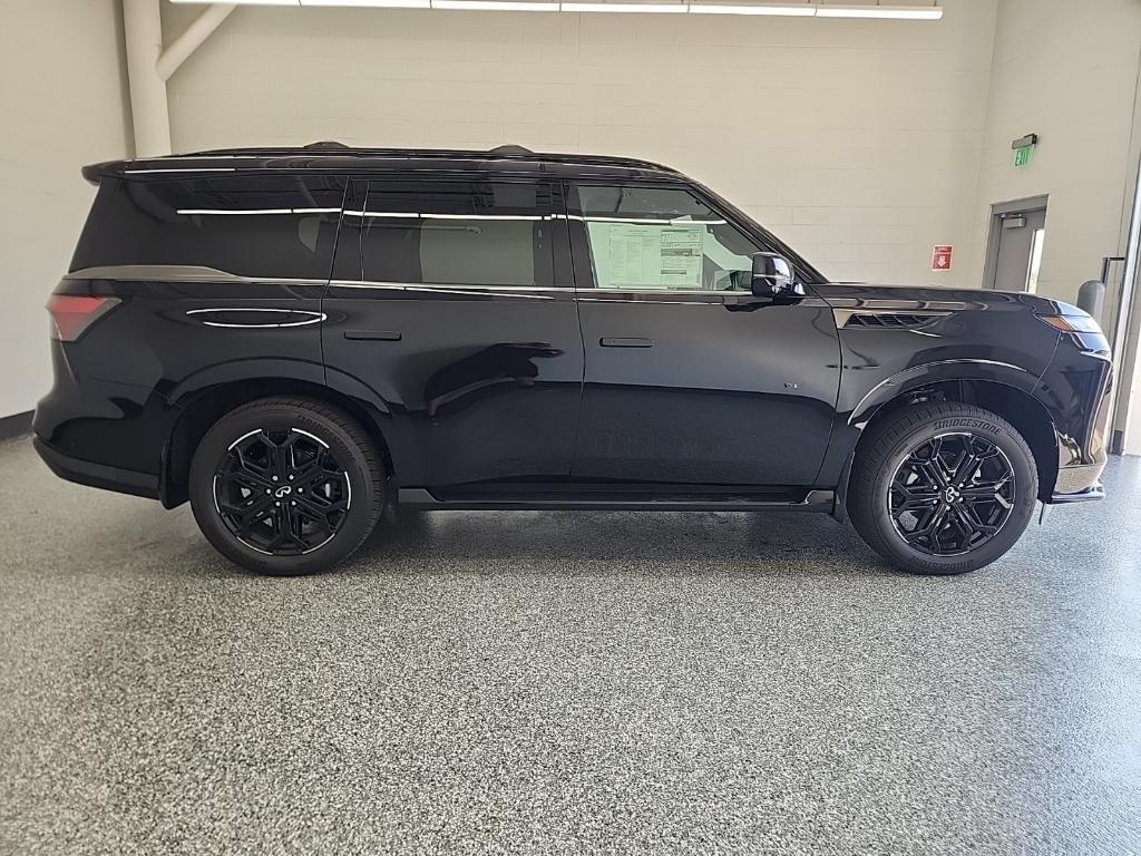 new 2026 INFINITI QX80 car, priced at $101,758