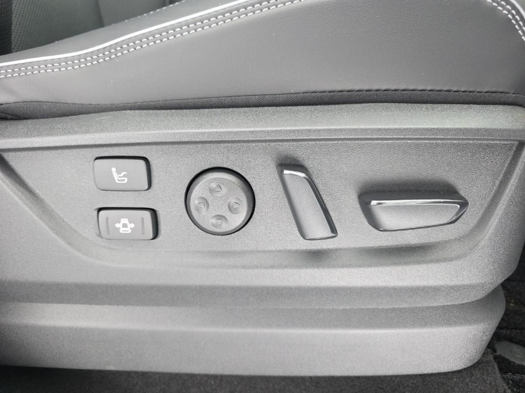 new 2026 INFINITI QX80 car, priced at $103,920