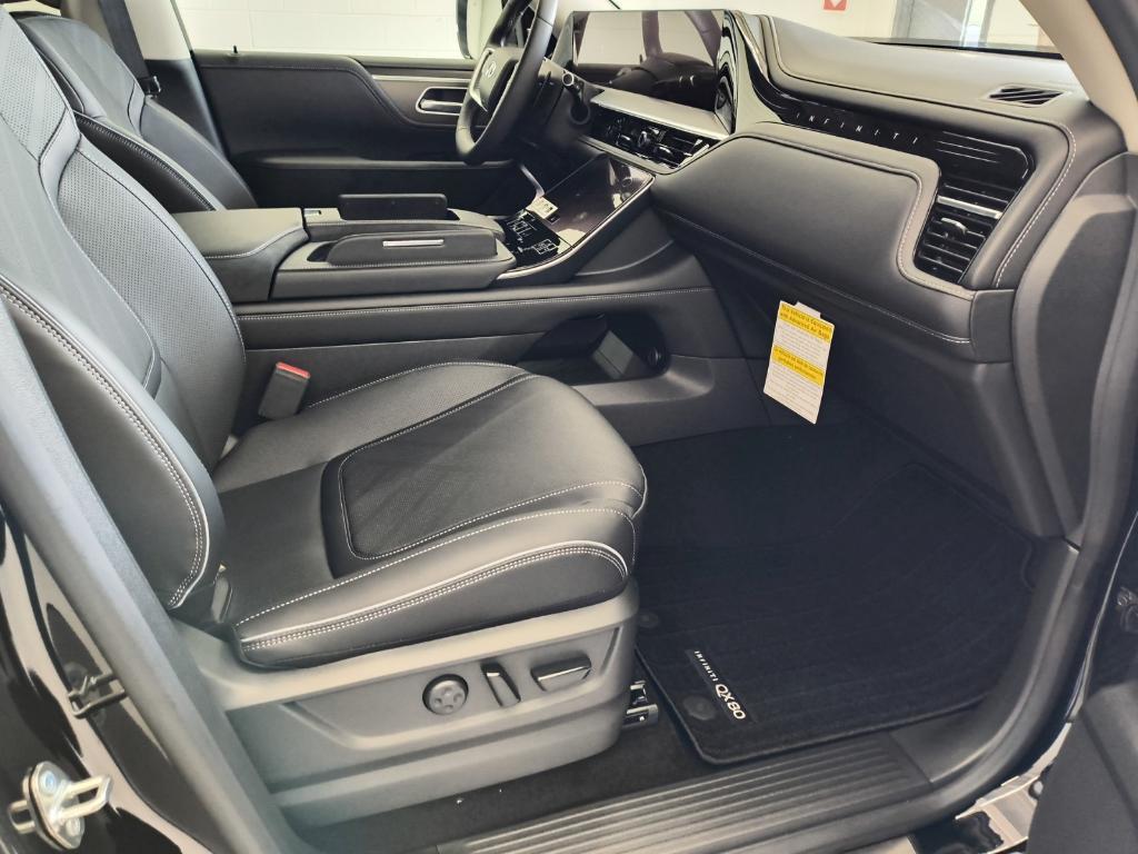 new 2025 INFINITI QX80 car, priced at $85,100