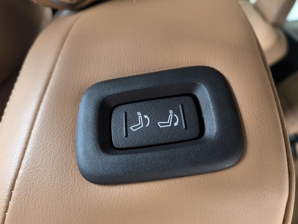 new 2025 INFINITI QX80 car, priced at $88,895