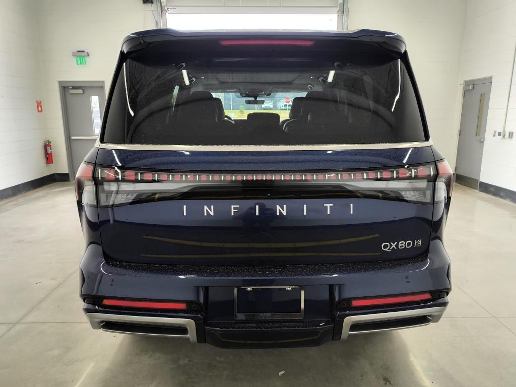 new 2025 INFINITI QX80 car, priced at $88,895