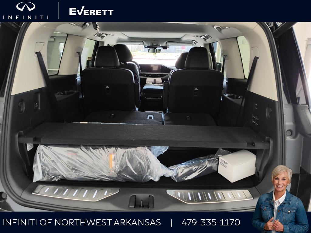new 2025 INFINITI QX80 car, priced at $99,305