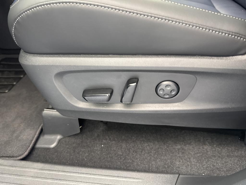 new 2026 INFINITI QX60 car, priced at $53,270