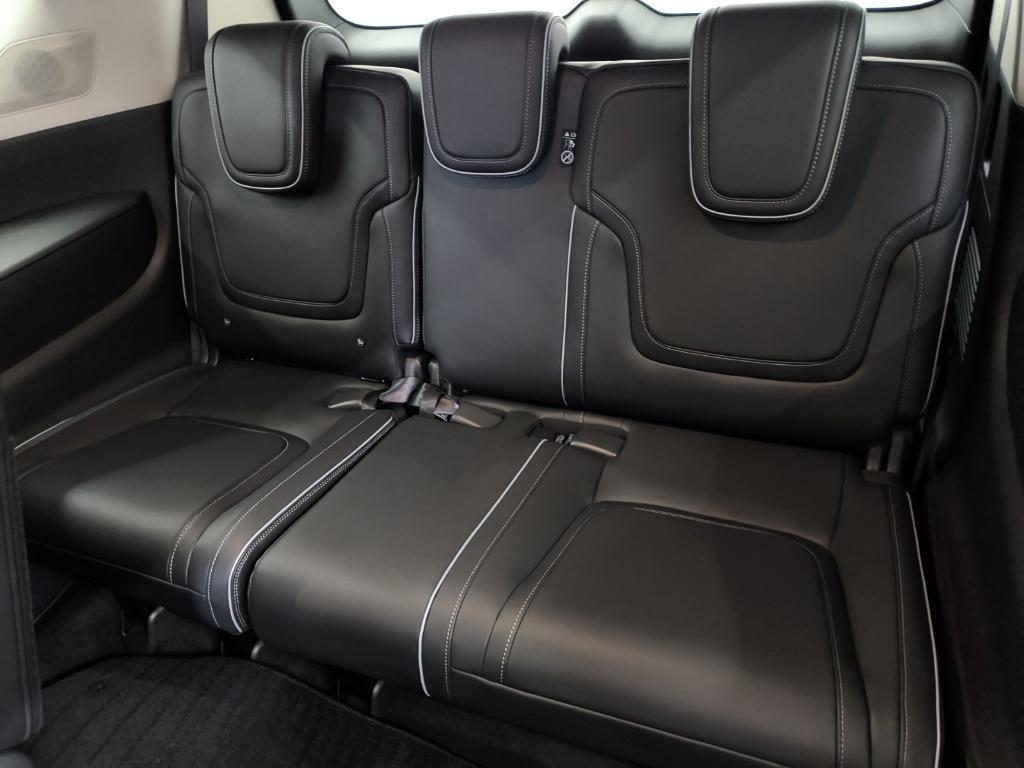 new 2025 INFINITI QX80 car, priced at $85,100