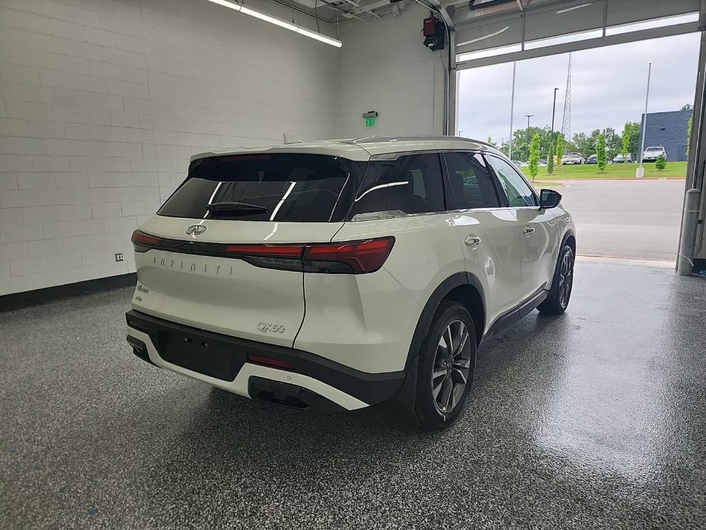 new 2025 INFINITI QX60 car, priced at $56,194