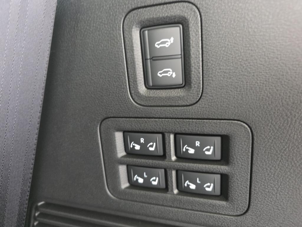 new 2026 INFINITI QX80 car, priced at $93,101