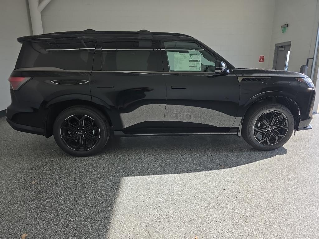 new 2026 INFINITI QX80 car, priced at $93,101