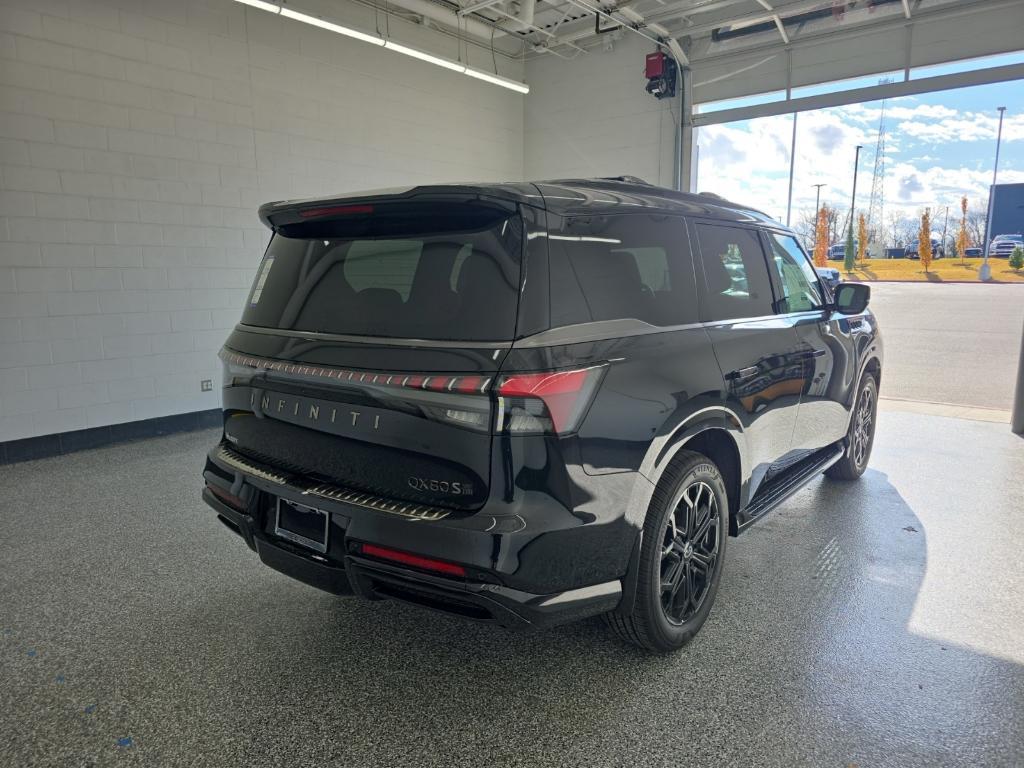 new 2026 INFINITI QX80 car, priced at $93,101