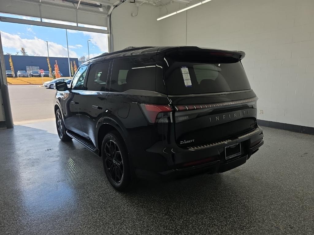 new 2026 INFINITI QX80 car, priced at $93,101