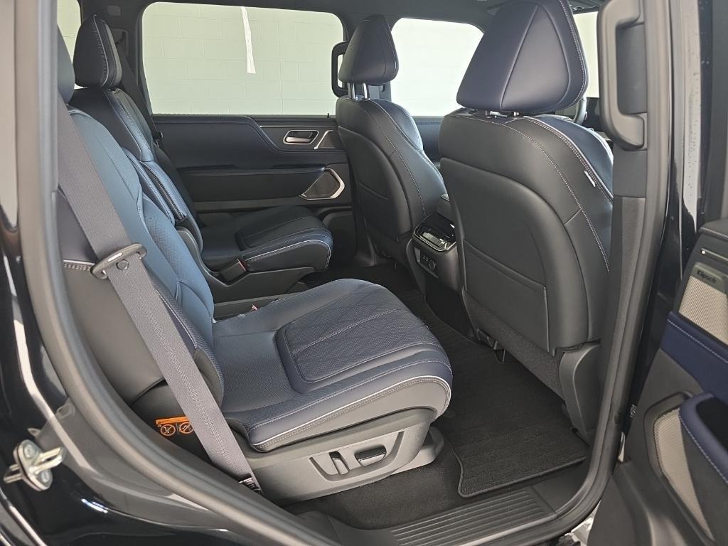 new 2026 INFINITI QX80 car, priced at $93,101