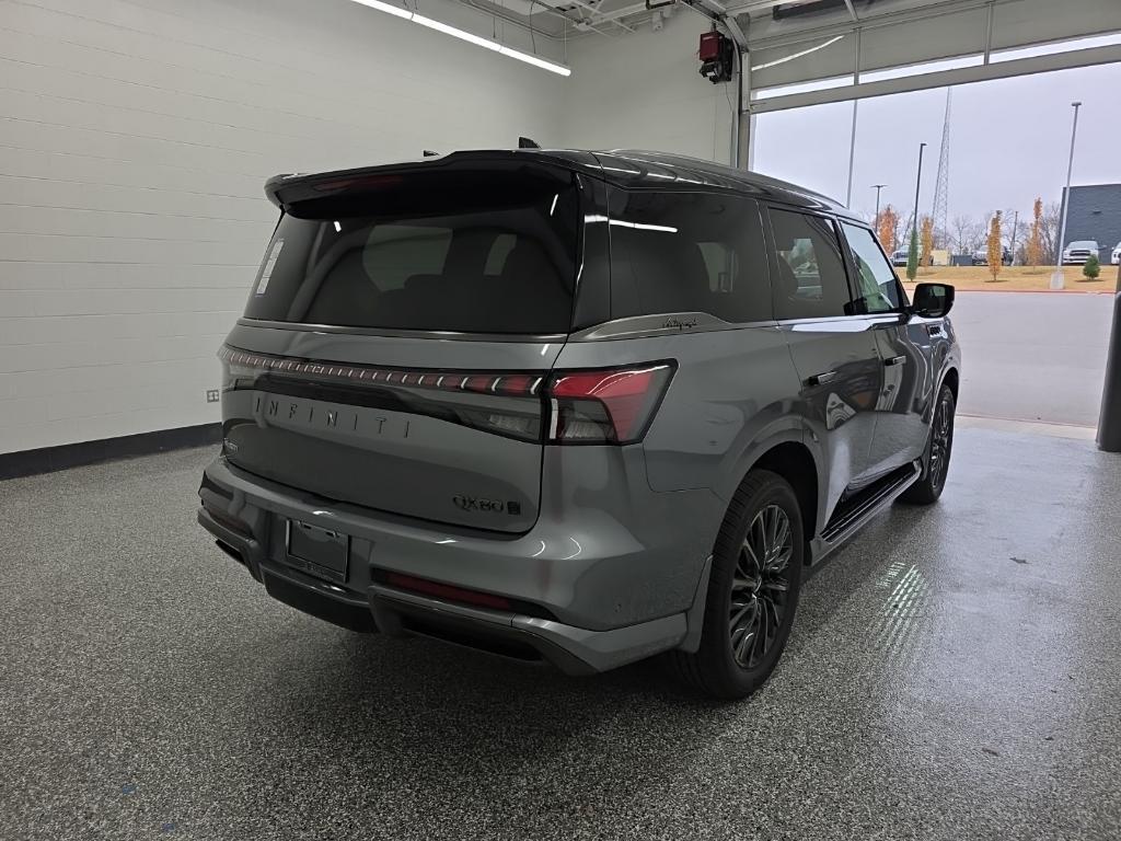 new 2026 INFINITI QX80 car, priced at $103,955