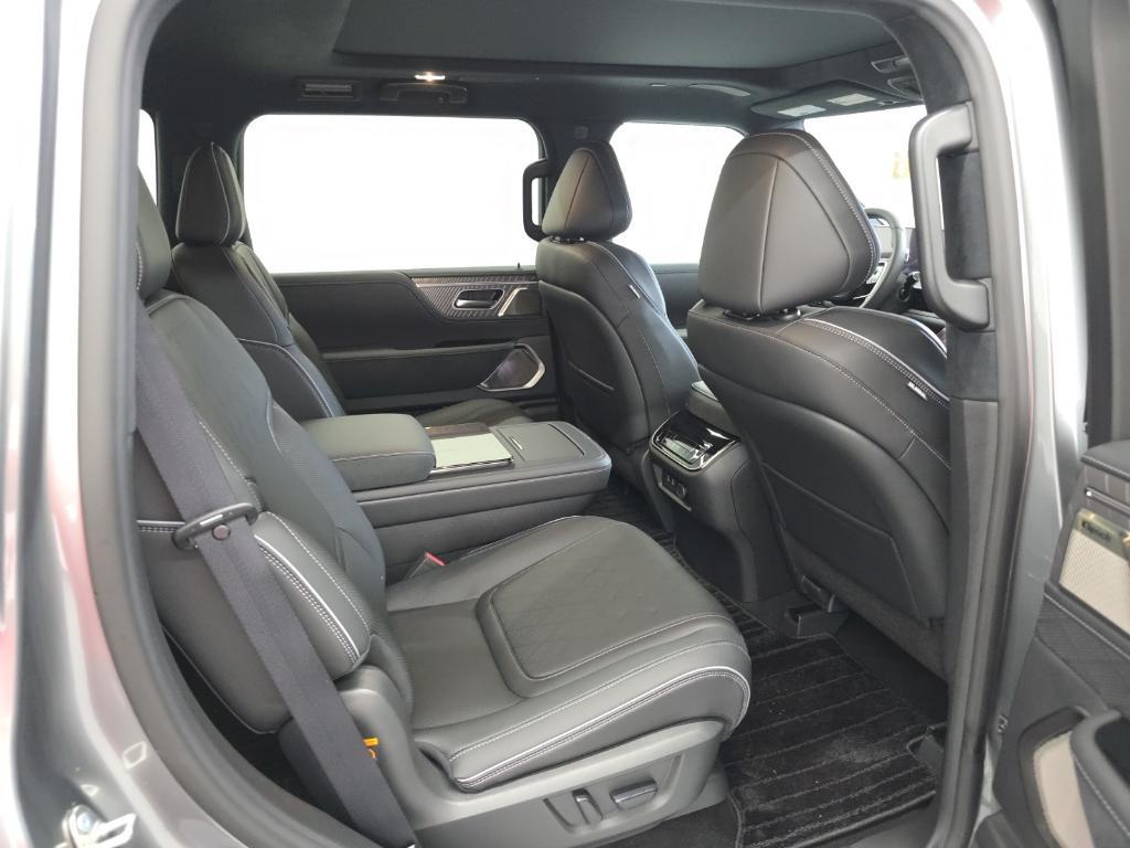 new 2026 INFINITI QX80 car, priced at $103,955