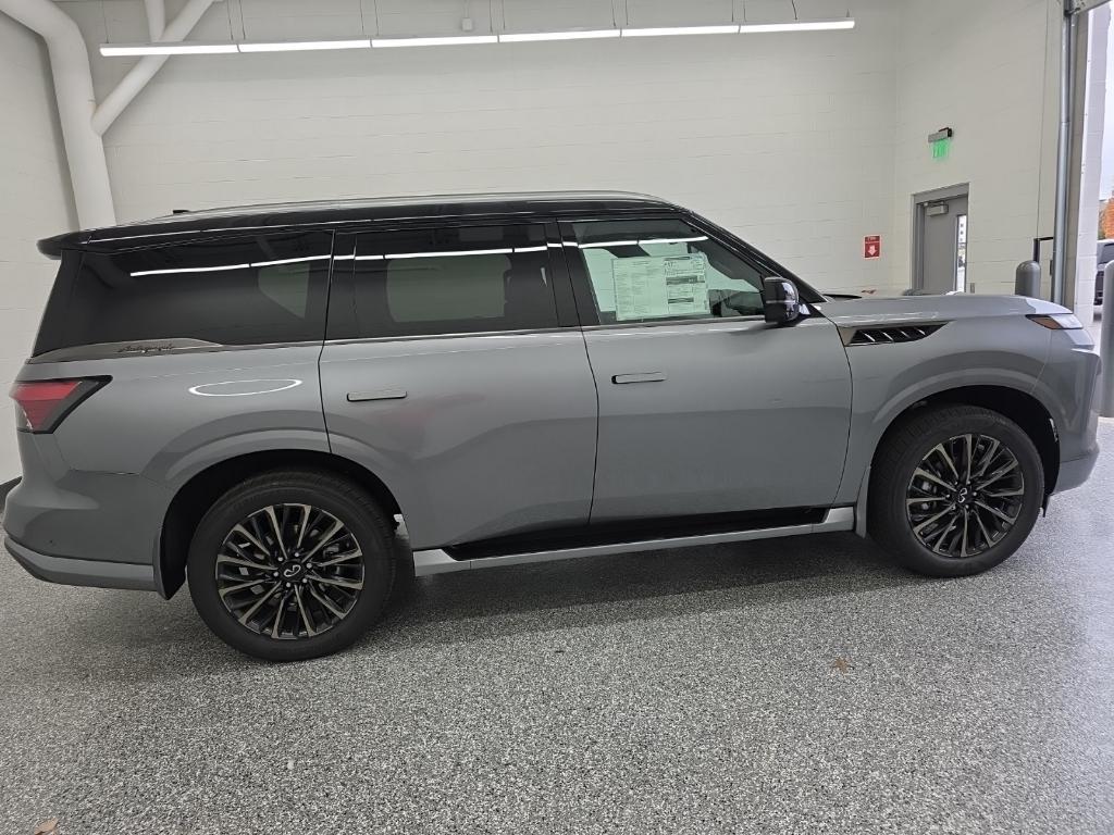 new 2026 INFINITI QX80 car, priced at $103,955