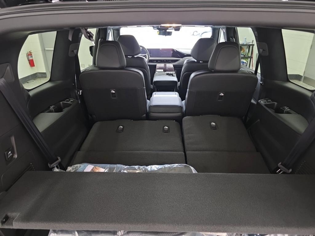 new 2026 INFINITI QX80 car, priced at $103,955