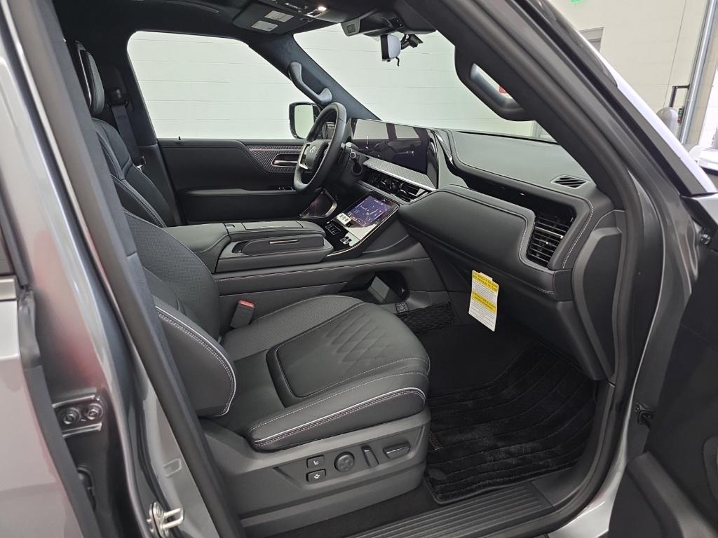 new 2026 INFINITI QX80 car, priced at $103,955