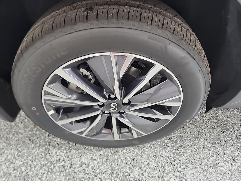 new 2026 INFINITI QX60 car, priced at $62,175