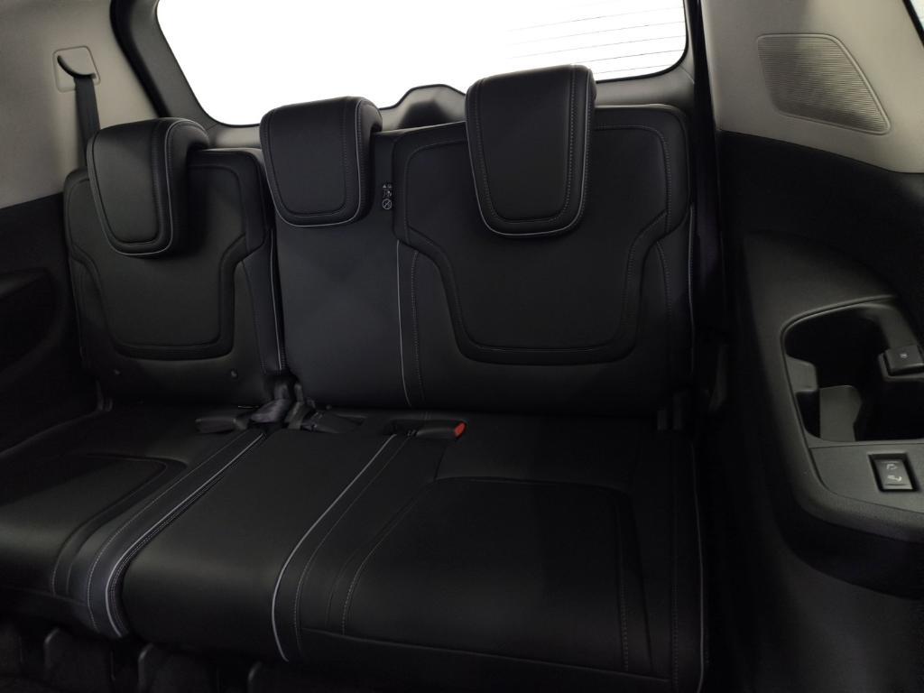 new 2025 INFINITI QX80 car, priced at $88,895