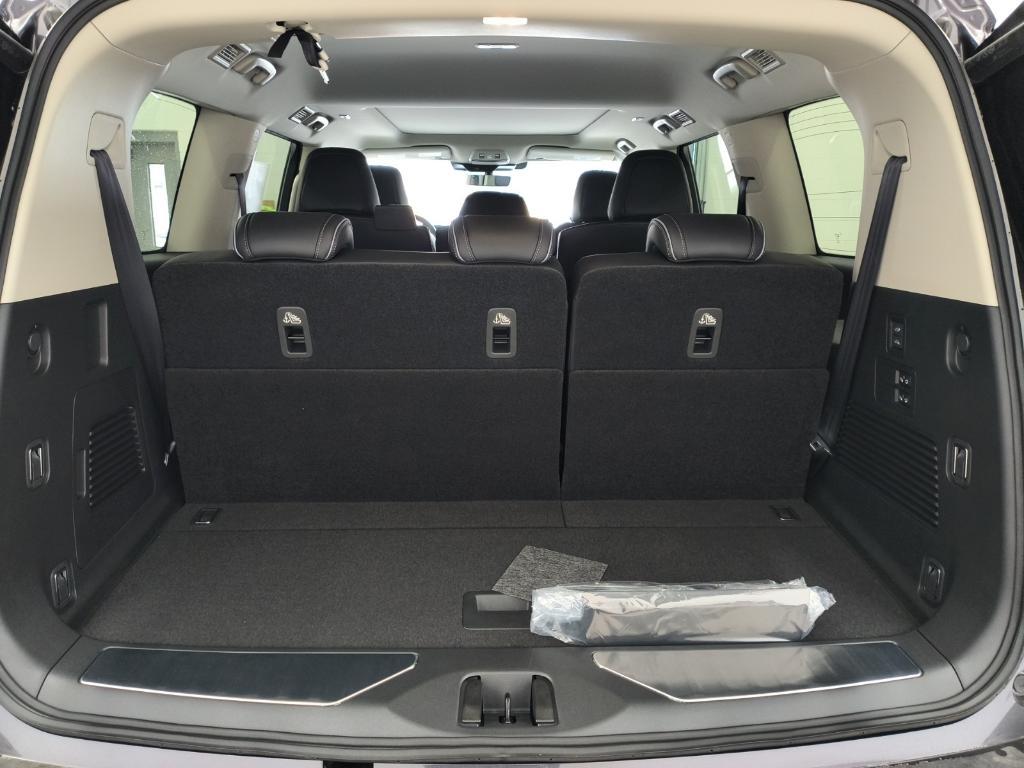new 2025 INFINITI QX80 car, priced at $88,895