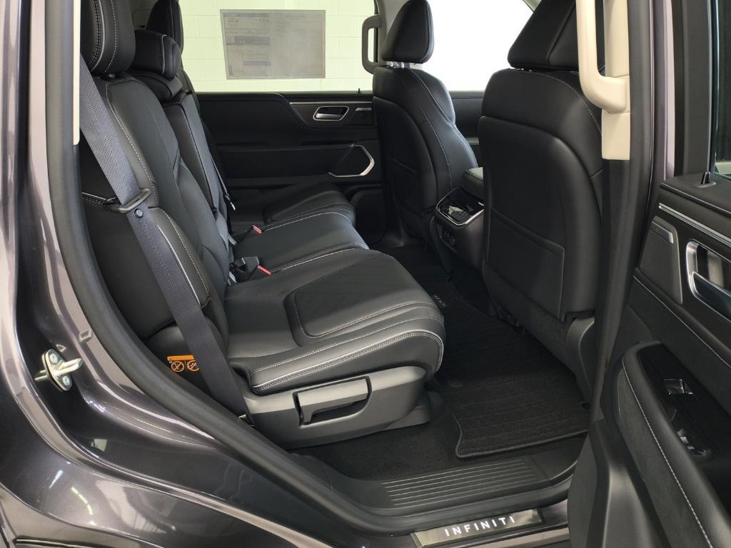 new 2025 INFINITI QX80 car, priced at $88,895