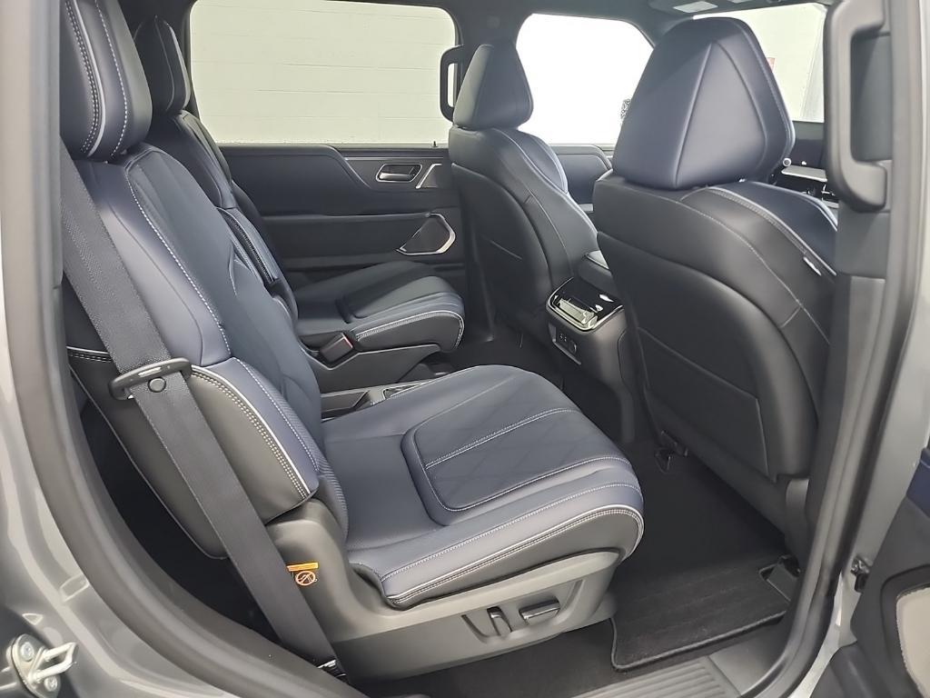 new 2026 INFINITI QX80 car, priced at $102,473