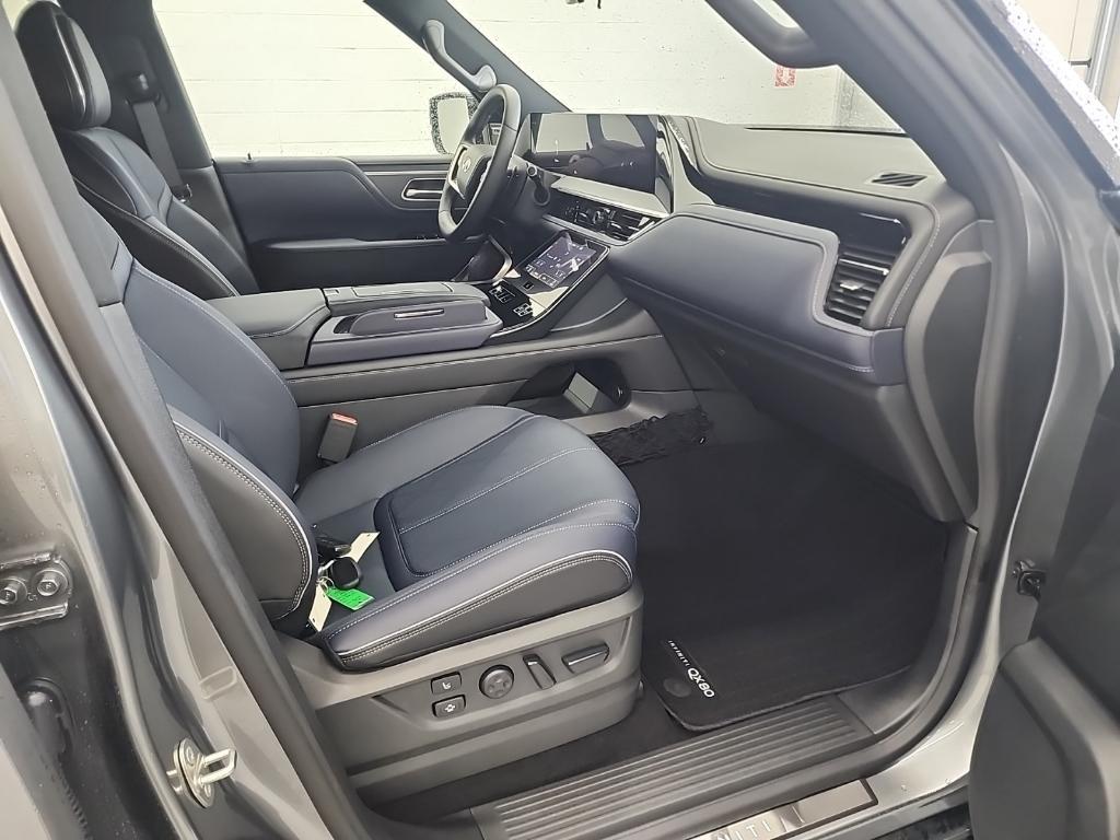 new 2026 INFINITI QX80 car, priced at $102,473