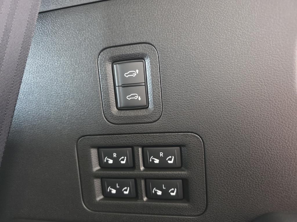 new 2026 INFINITI QX80 car, priced at $104,870