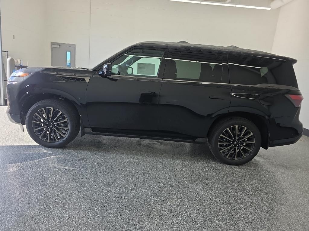 new 2026 INFINITI QX80 car, priced at $104,870