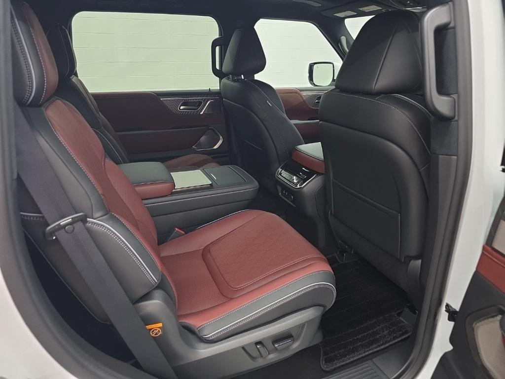 new 2026 INFINITI QX80 car, priced at $105,075