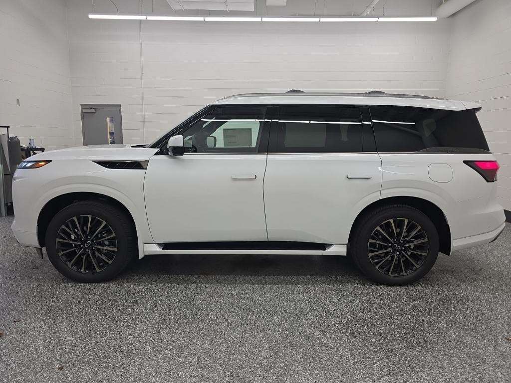 new 2026 INFINITI QX80 car, priced at $105,075